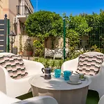Gianna E Mimmo With Garden By Wonderful Italy *