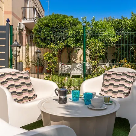 Gianna E Mimmo With Garden By Wonderful Italy *